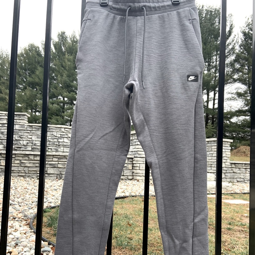 Men’s Nike Tech Fleece Joggers